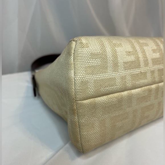 Fendi Baguette FF Zuchinno Hobo Shoulder Bag Ivory/Beige Vintage *Rare* - Picture 7 of 11